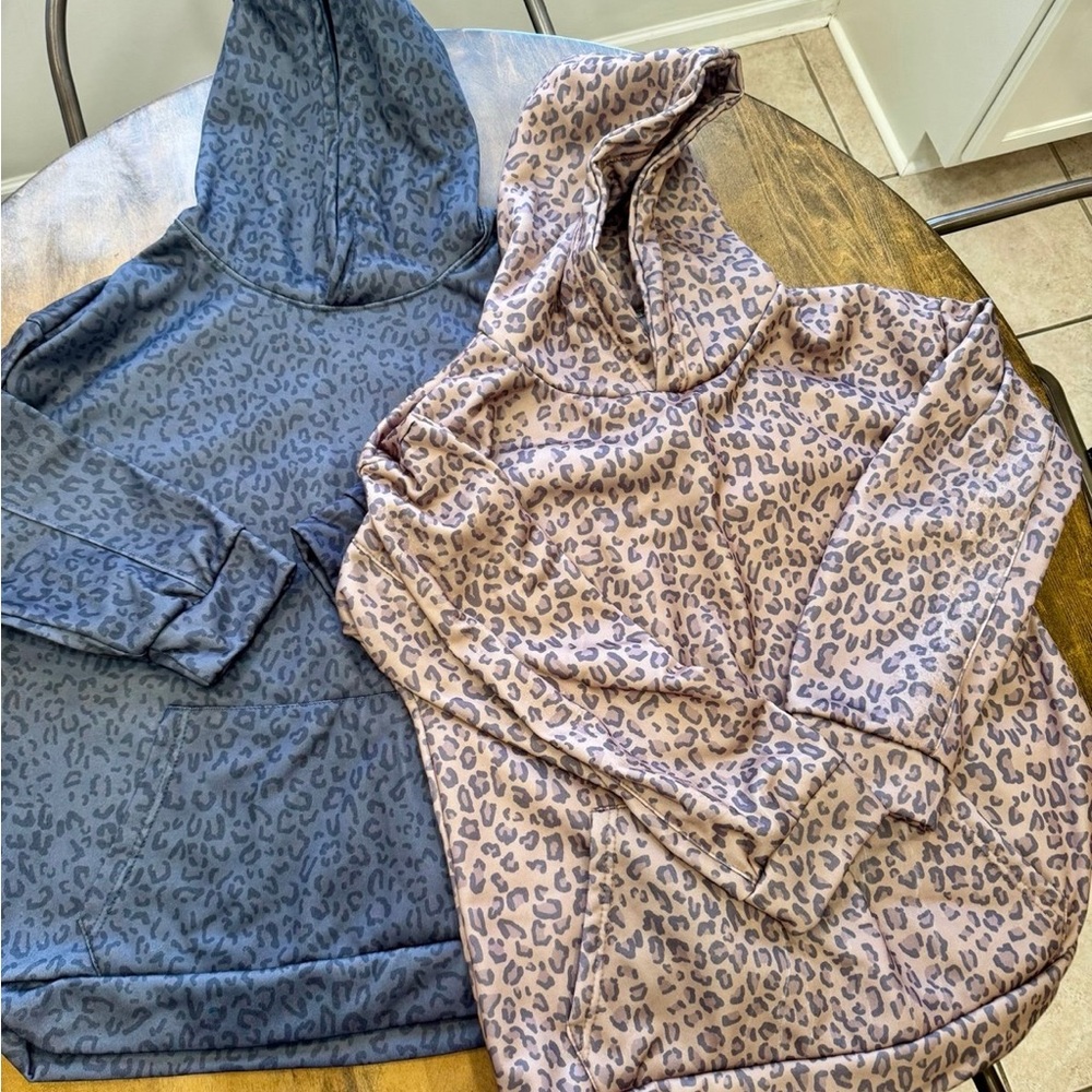 NWOT Emporia Unisex Leopard Hoodie